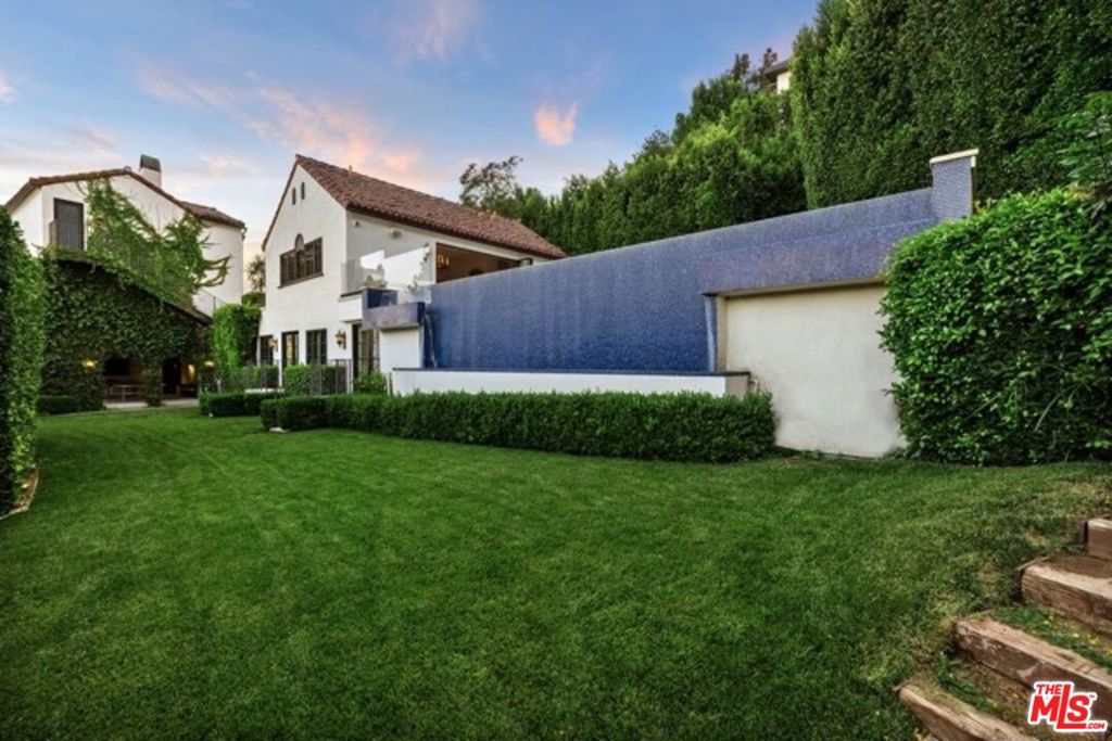 8159 Hollywood Boulevard Property Photo 45