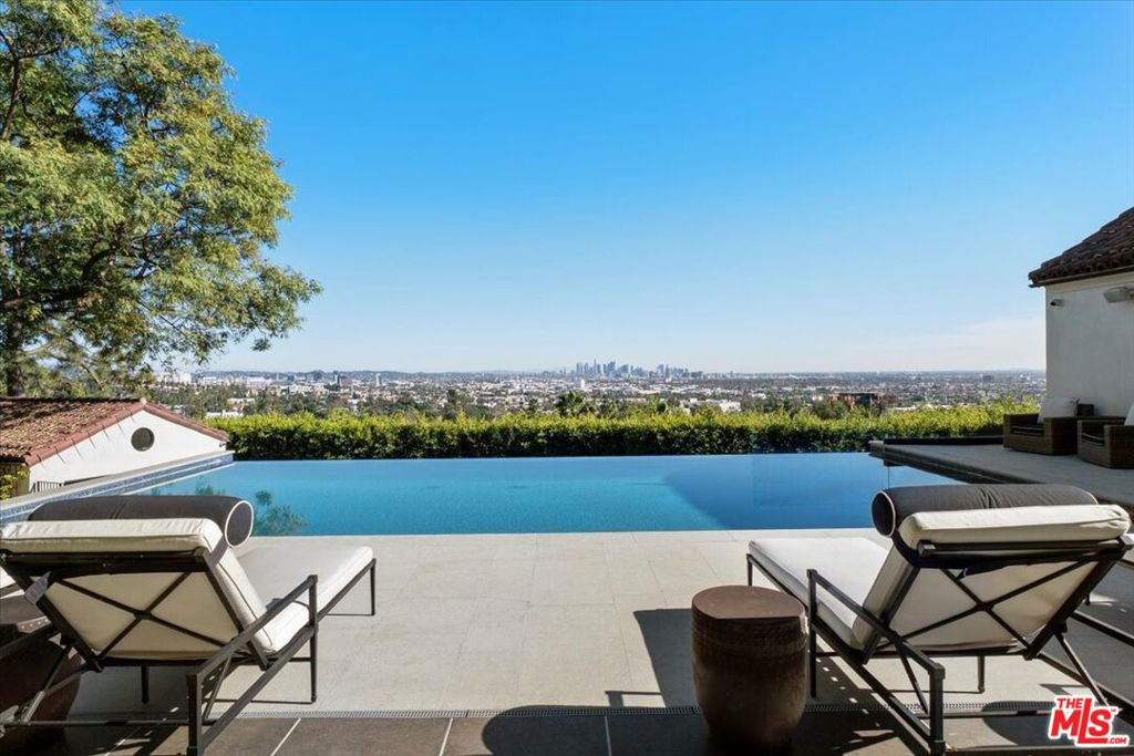 8159 Hollywood Boulevard Property Photo 54