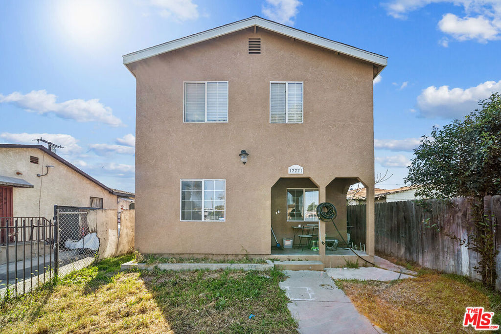 12221 Athens Way Property Photo 1