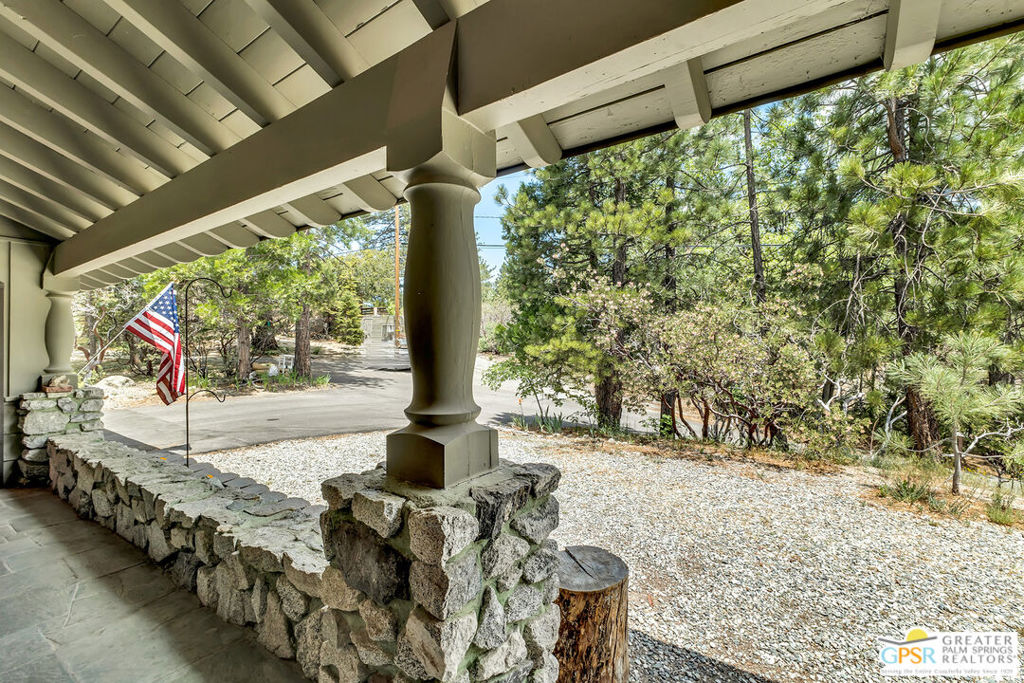 21395 Highway 243 Property Photo 8