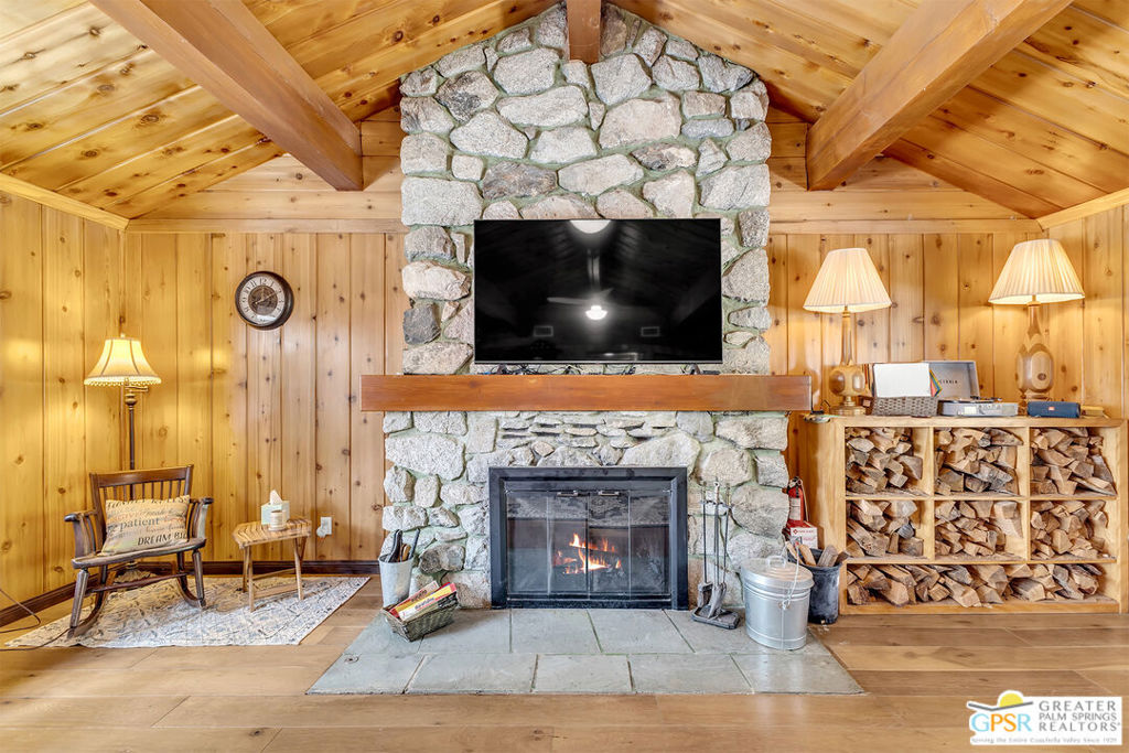 21395 Highway 243 Property Photo 15