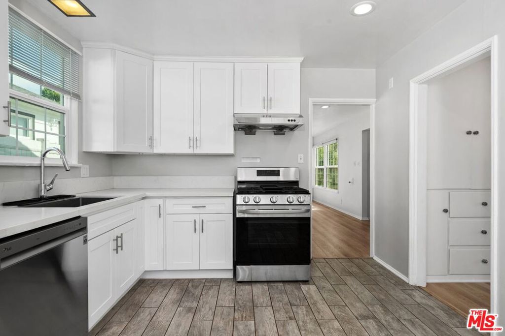 1019 Amherst Avenue Property Photo 12