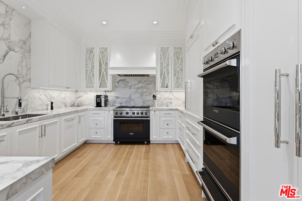 10124 Empyrean Way 203 Property Photo 13