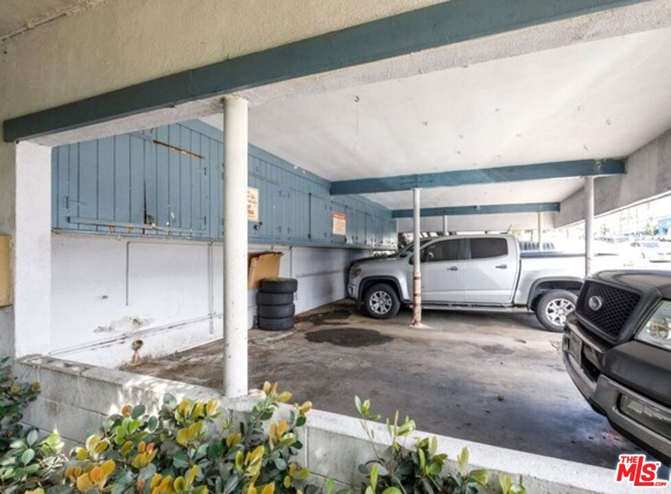 3637 S Sepulveda Boulevard Property Photo 13
