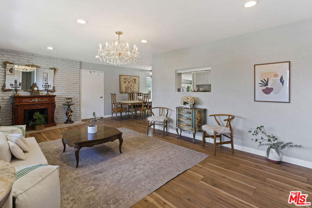 21829 Rodax Street Property Photo 8