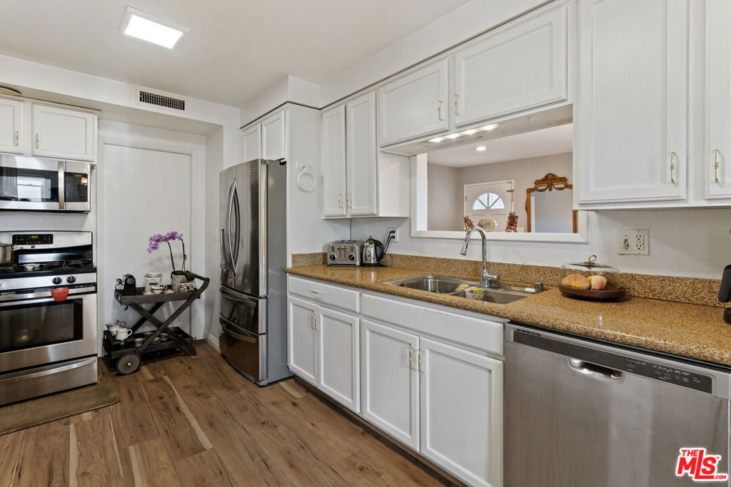21829 Rodax Street Property Photo 13
