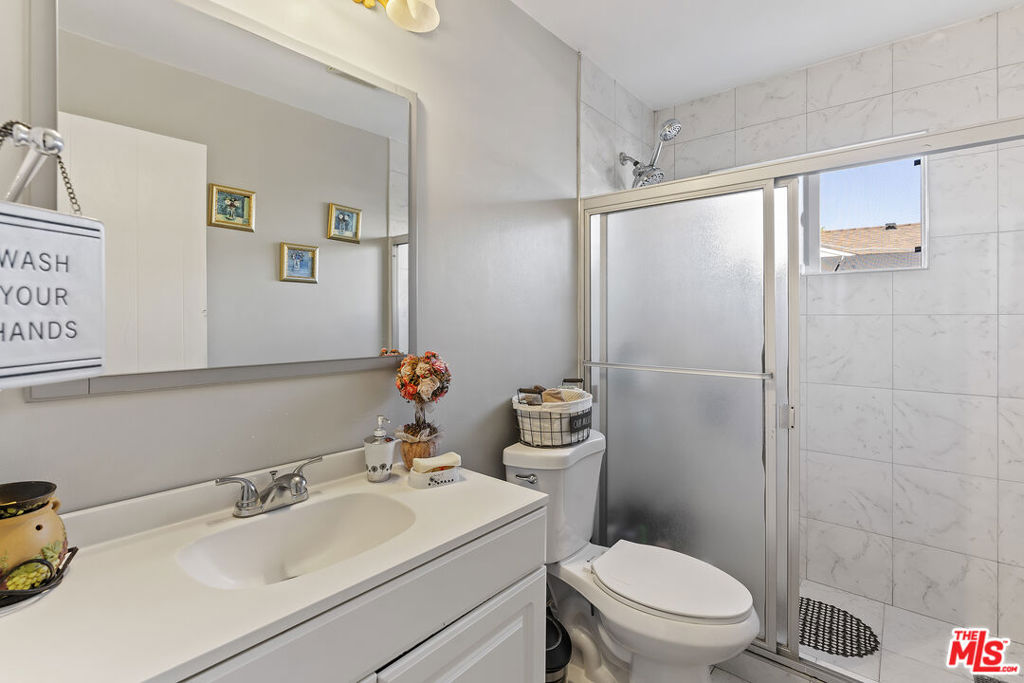 21829 Rodax Street Property Photo 19