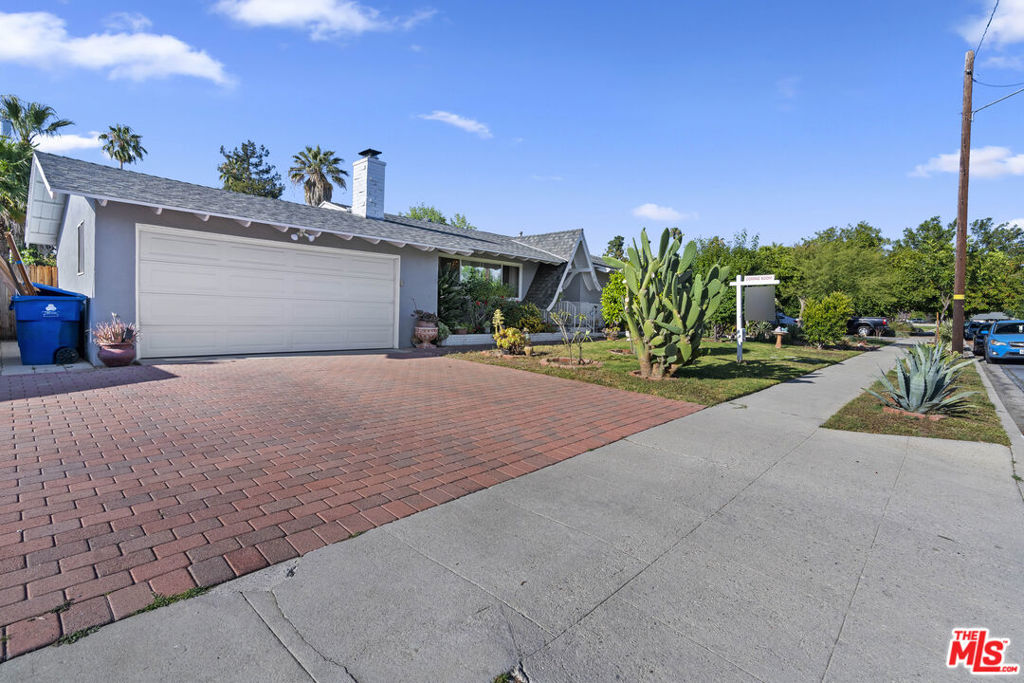 21829 Rodax Street Property Photo 28