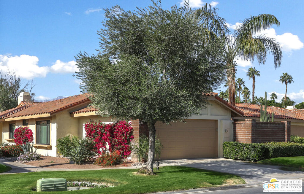 223 Serena Drive Property Photo 1