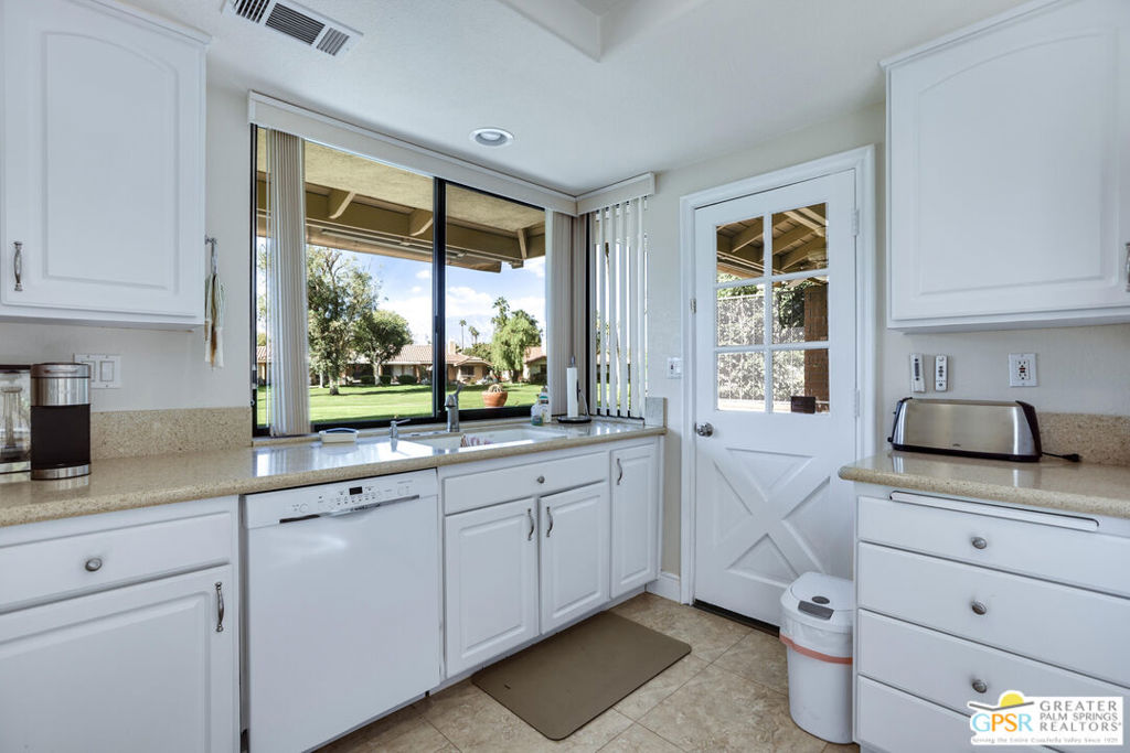 223 Serena Drive Property Photo 9