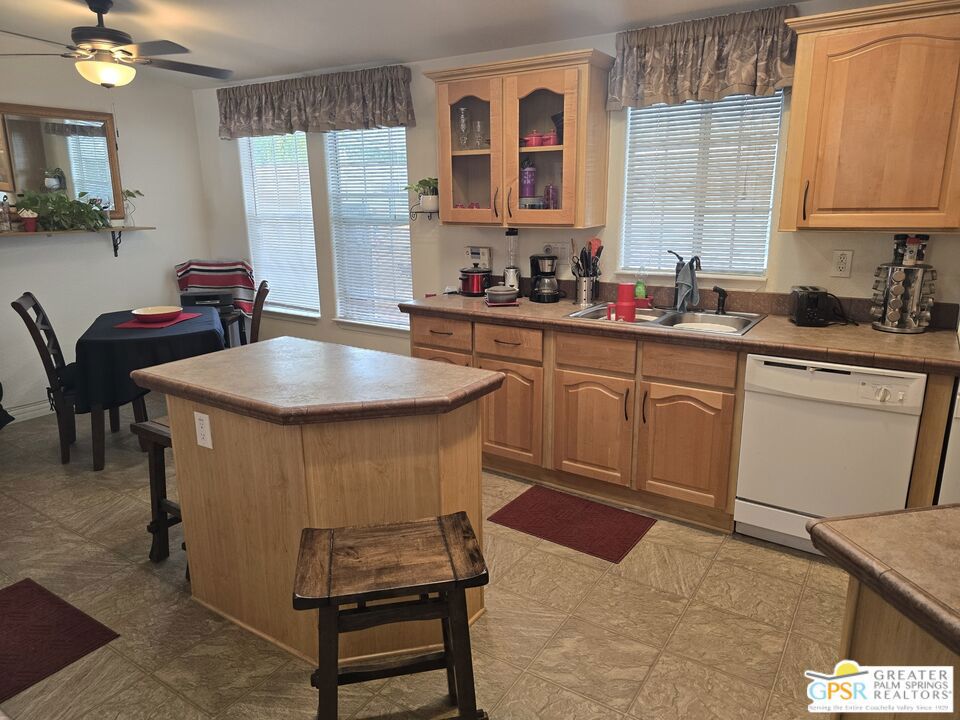 26012 Chelsea Way Property Photo 6