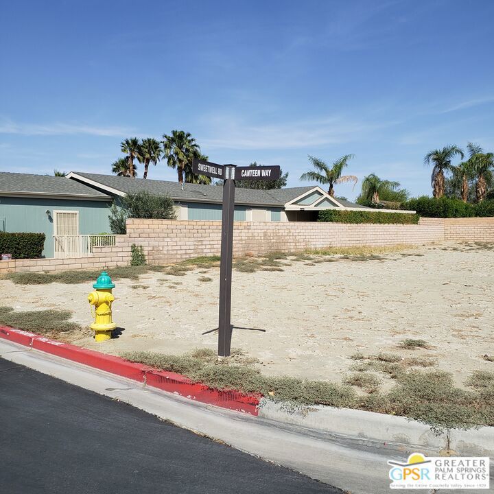 35582 Canteen Property Photo 3