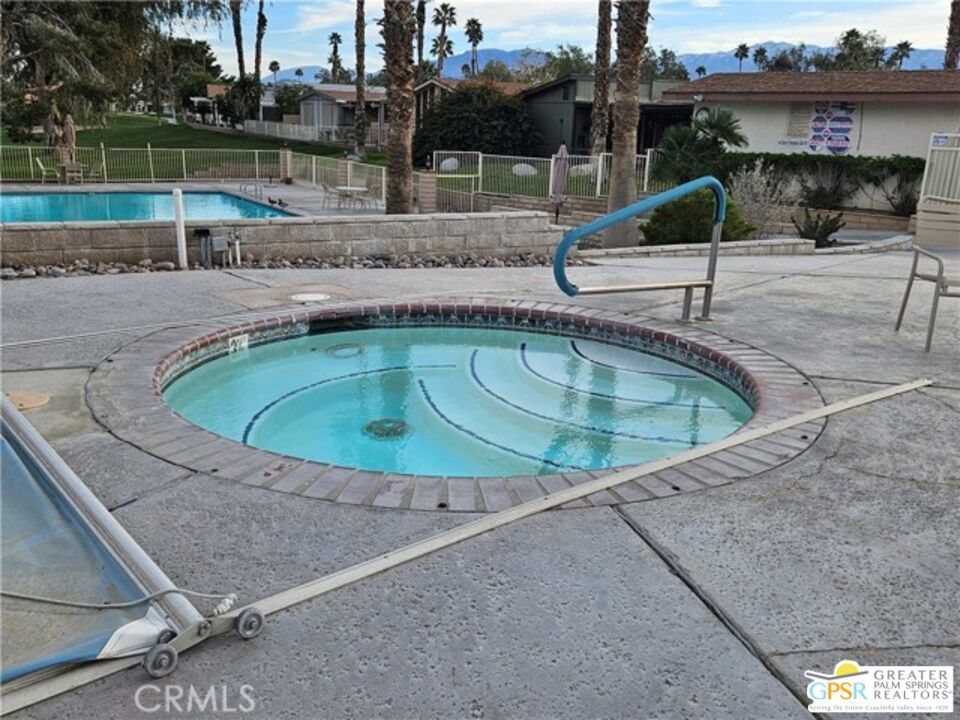 35582 Canteen Property Photo 9