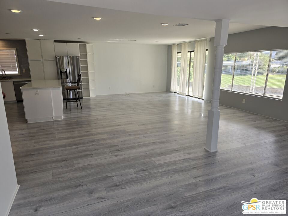 112 Via Valverde Property Photo 8