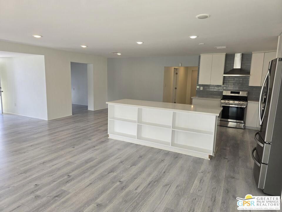 112 Via Valverde Property Photo 13