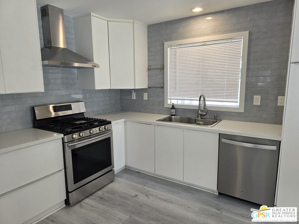 112 Via Valverde Property Photo 16