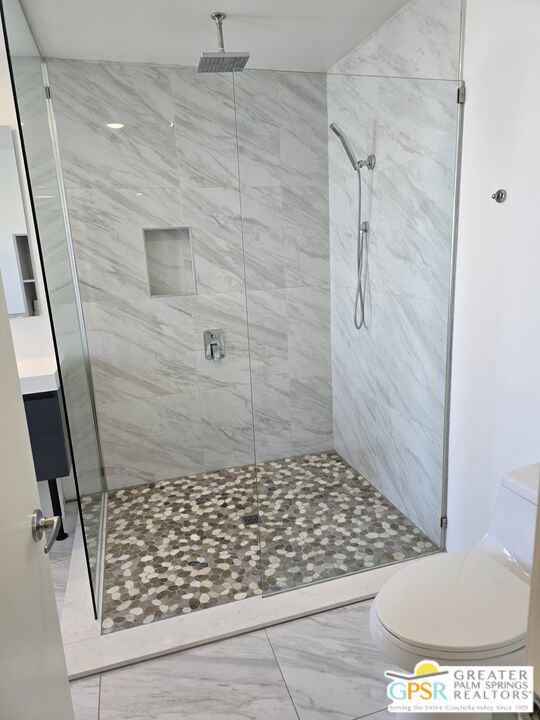 112 Via Valverde Property Photo 28
