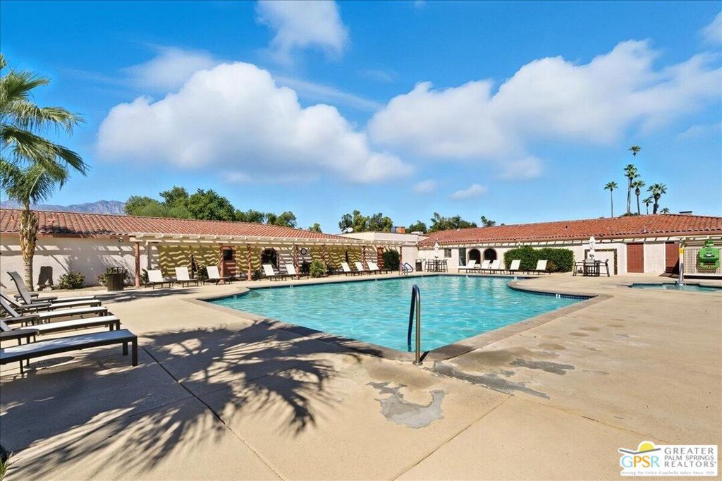 112 Via Valverde Property Photo 40