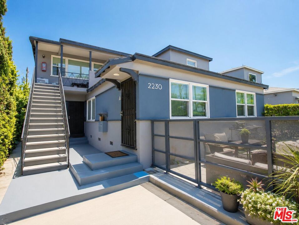 2230 Delaware Avenue Property Photo 4