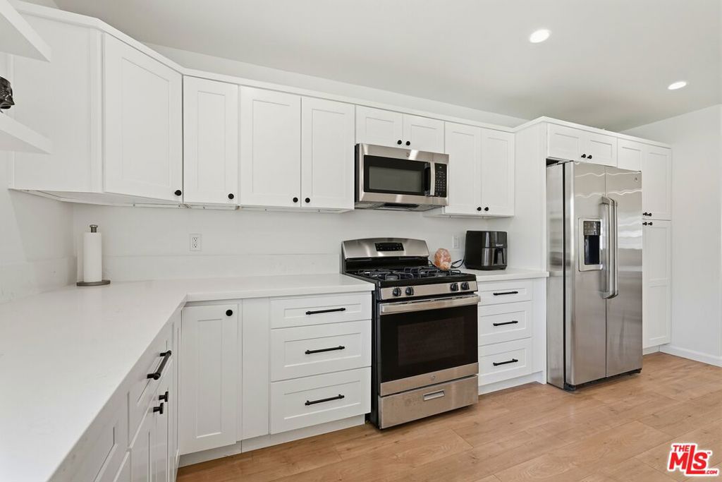 5920 Malton Avenue Property Photo 15