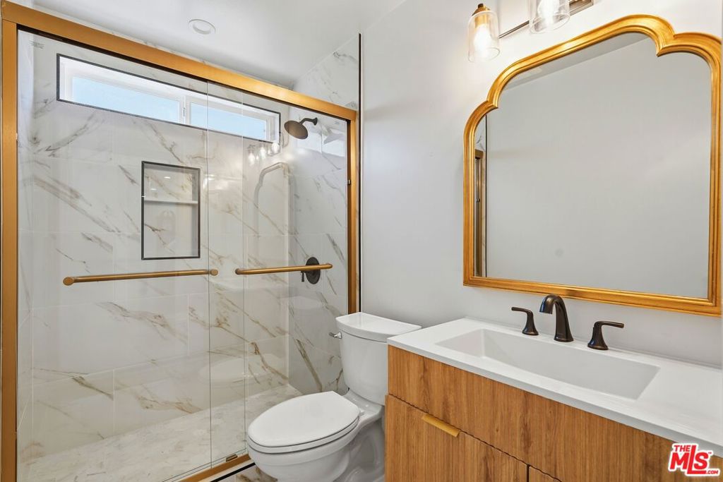 5920 Malton Avenue Property Photo 27
