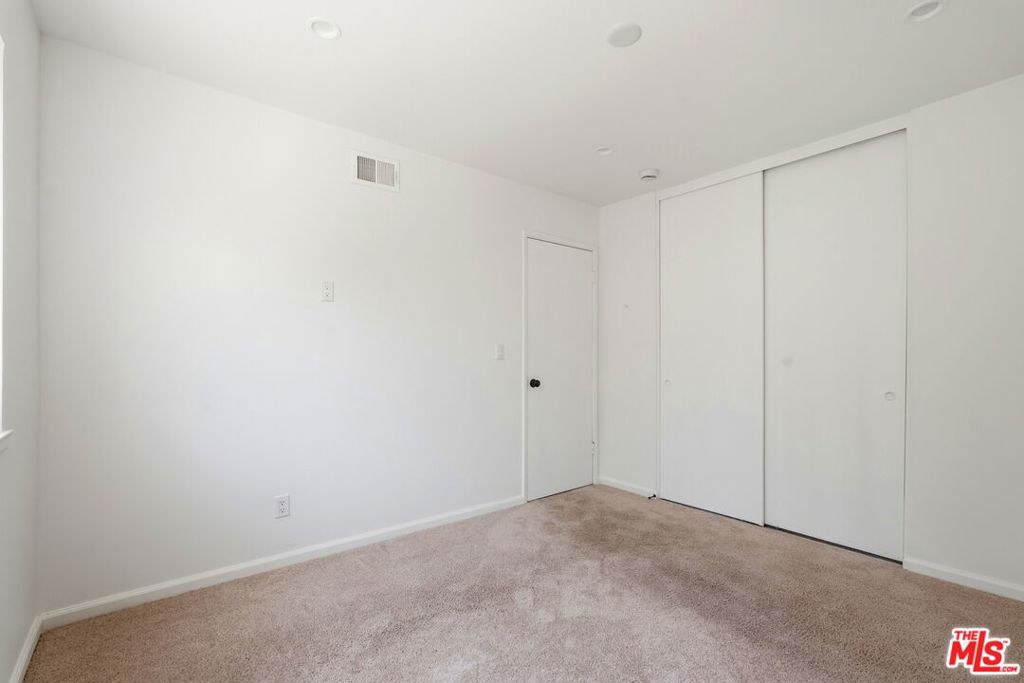 5920 Malton Avenue Property Photo 29