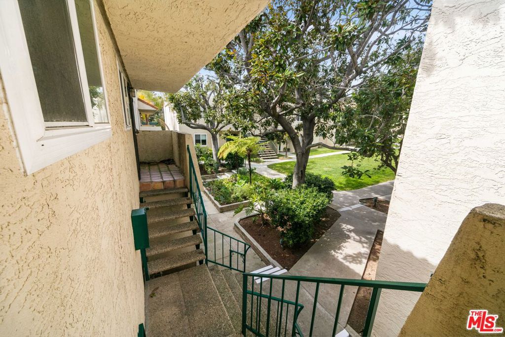 6481 Kanan Dume Road Property Photo 13