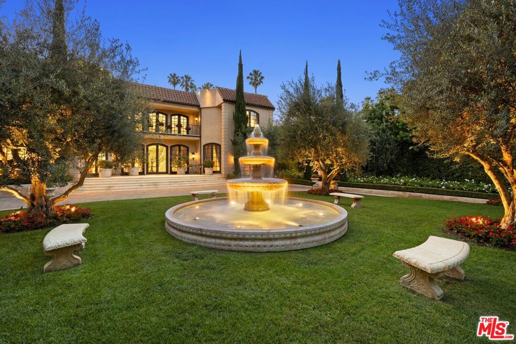 9541 Sunset Boulevard Property Photo 36