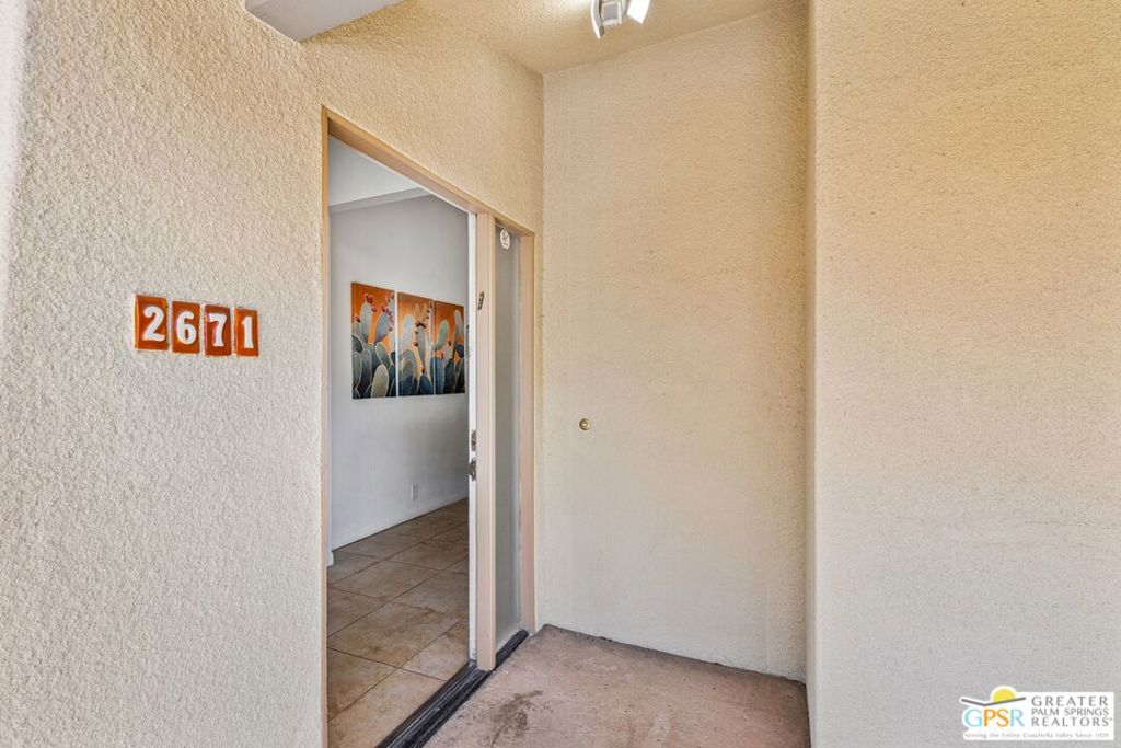 2671 N Whitewater Club Drive Property Photo 29