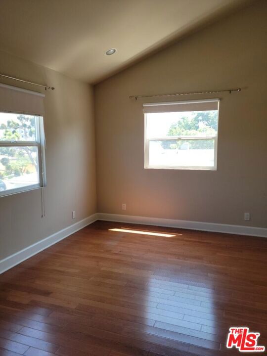 8501 Lilienthal Avenue Property Photo 2