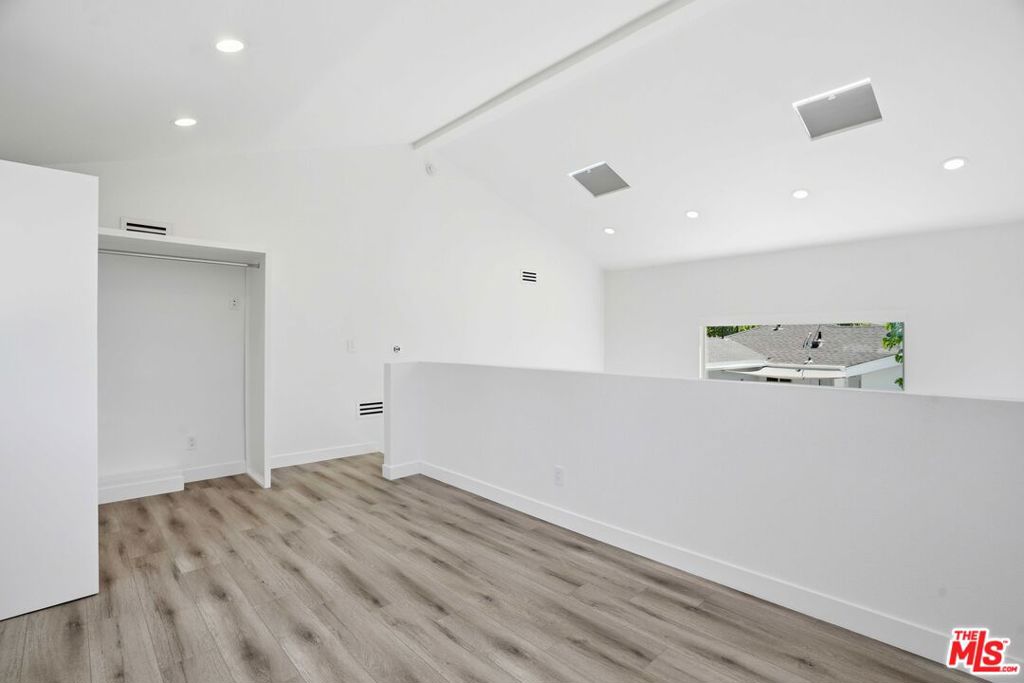 17721 Burbank Boulevard Property Photo 51
