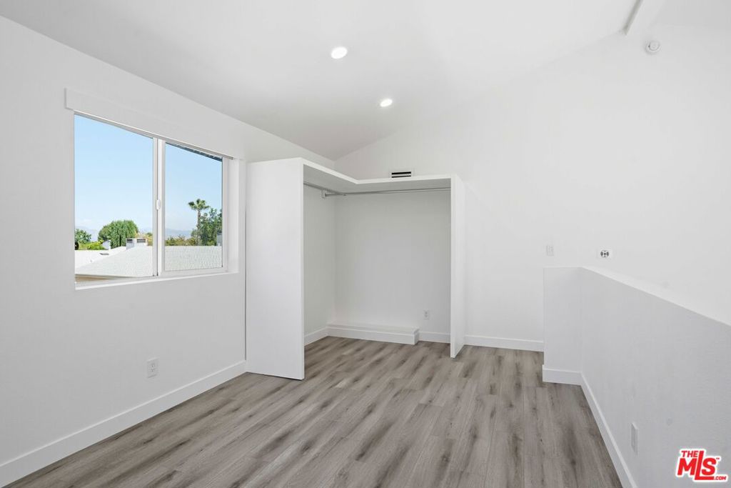 17721 Burbank Boulevard Property Photo 52