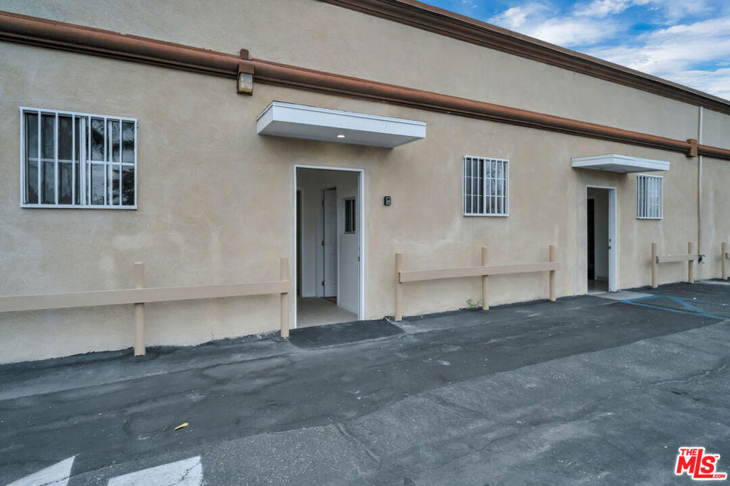 1830 W Rosecrans Avenue Property Photo 1