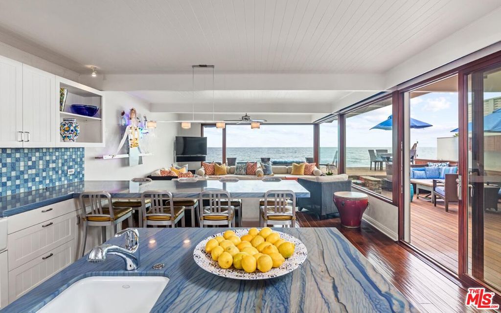 23416 Malibu Colony Road Property Photo 9