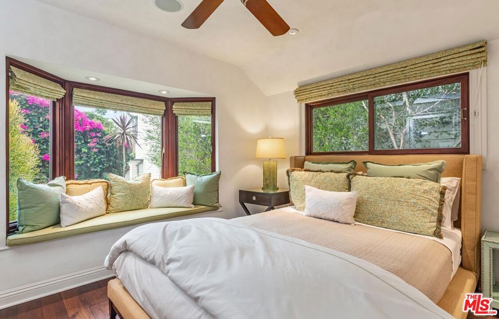 23416 Malibu Colony Road Property Photo 12