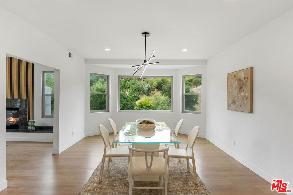 24228 Dry Canyon Cold Creek Road Property Photo 8