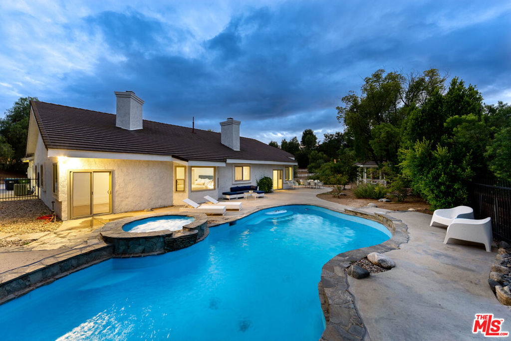 24228 Dry Canyon Cold Creek Road Property Photo 33