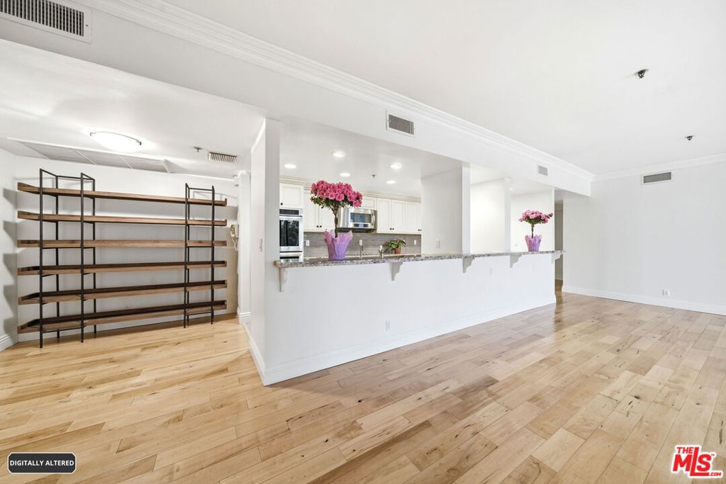10660 Wilshire Boulevard 805 Property Photo 21