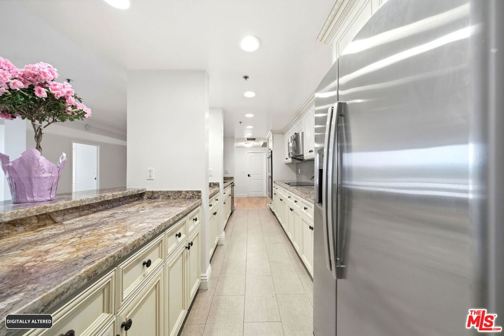 10660 Wilshire Boulevard 805 Property Photo 26