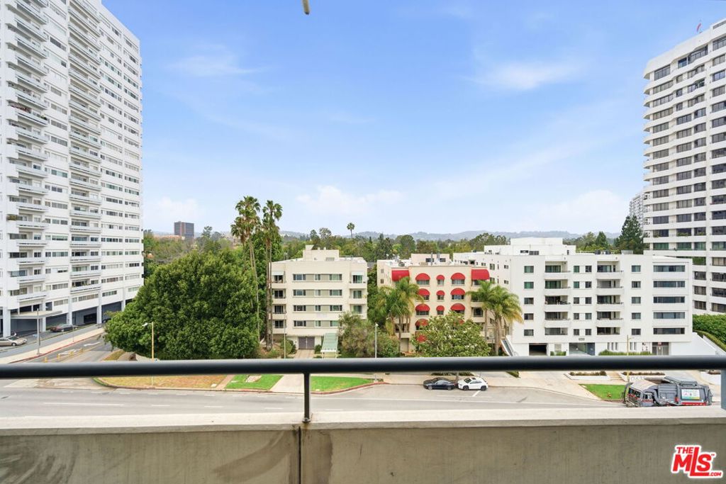 10660 Wilshire Boulevard 805 Property Photo 38