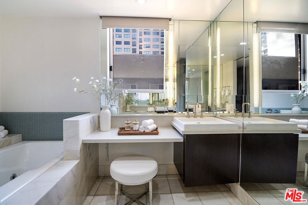 10550 Wilshire Boulevard 503 Property Photo 20