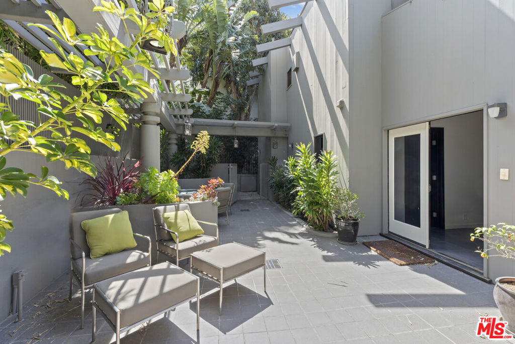 31833 Sea Level Drive Property Photo 27