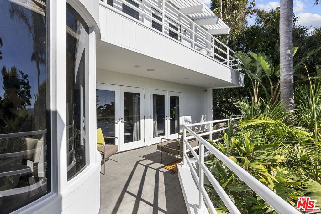 31833 Sea Level Drive Property Photo 50
