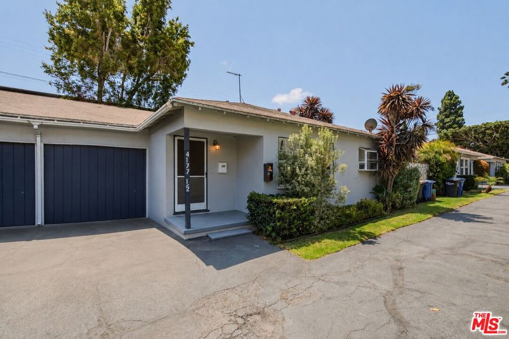 4177 Ince Boulevard 1/2 Property Photo 4