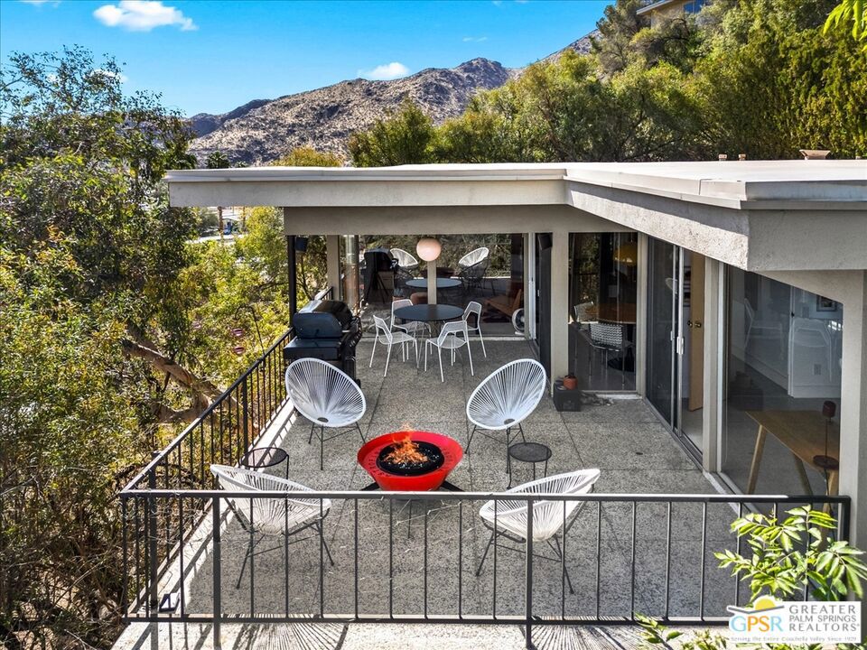 2020 Southridge Drive