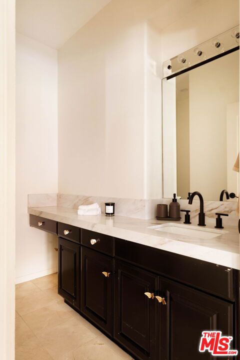 5150 Bellaire Avenue Property Photo 13