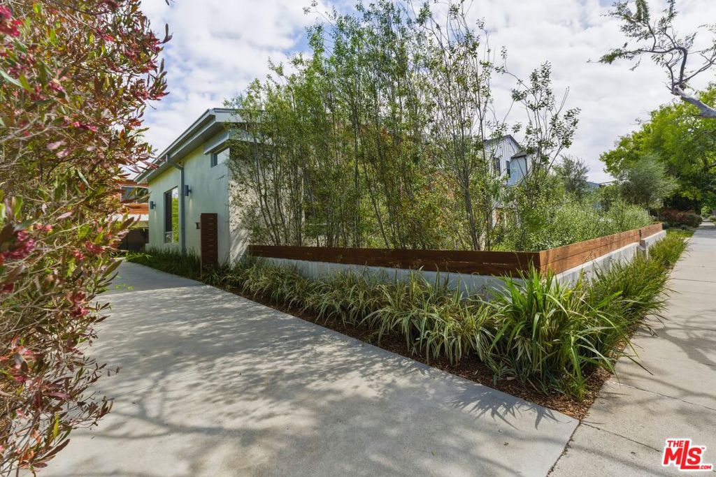 12706 Stanwood Drive Property Photo 43
