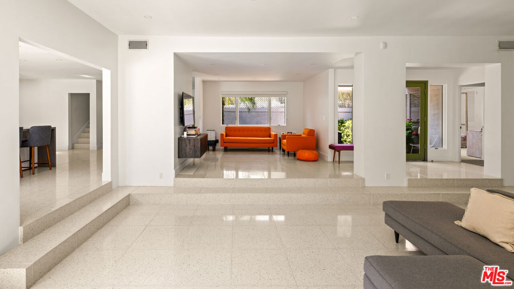 26841655 Property Photo 6