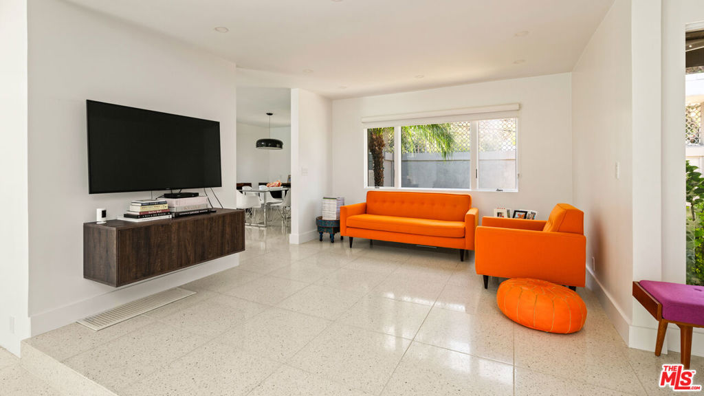 26841655 Property Photo 7