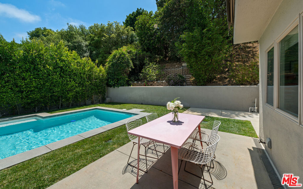 26841655 Property Photo 12
